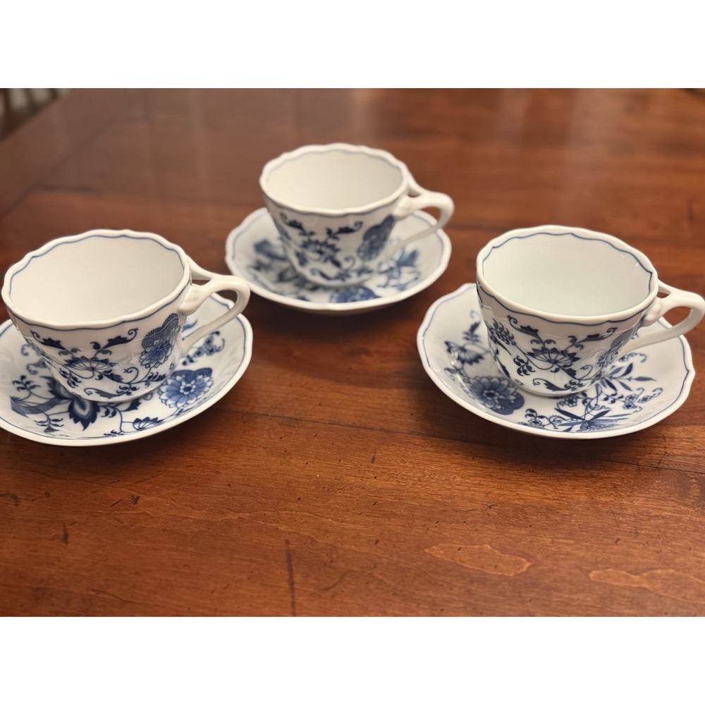 Set of 3 Blue Danube Blue Onion Tea Cups and Saucers Set Japan Rectangle Mark